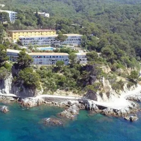 Front De Mer Apartment *